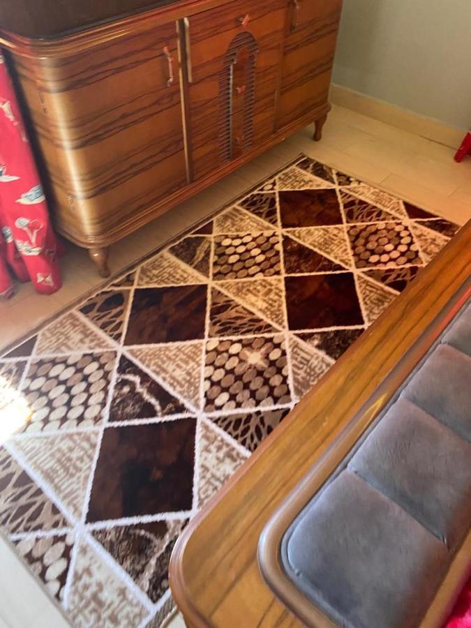 Comfortable Apartment In Front Of The Auc And The Spot Mall *